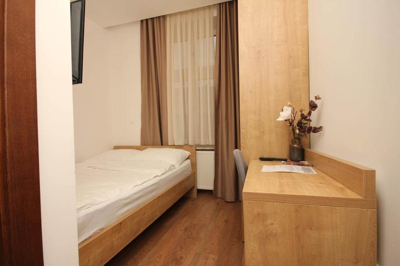 Vila Mila Saraievo Exterior foto